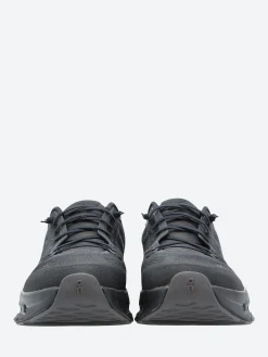 On - Cloudtilt in Black