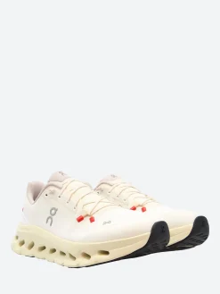 On - Men's Cloudtilt in Sand and Cream