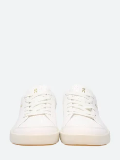 On - The Roger Centre Court in White/Wood