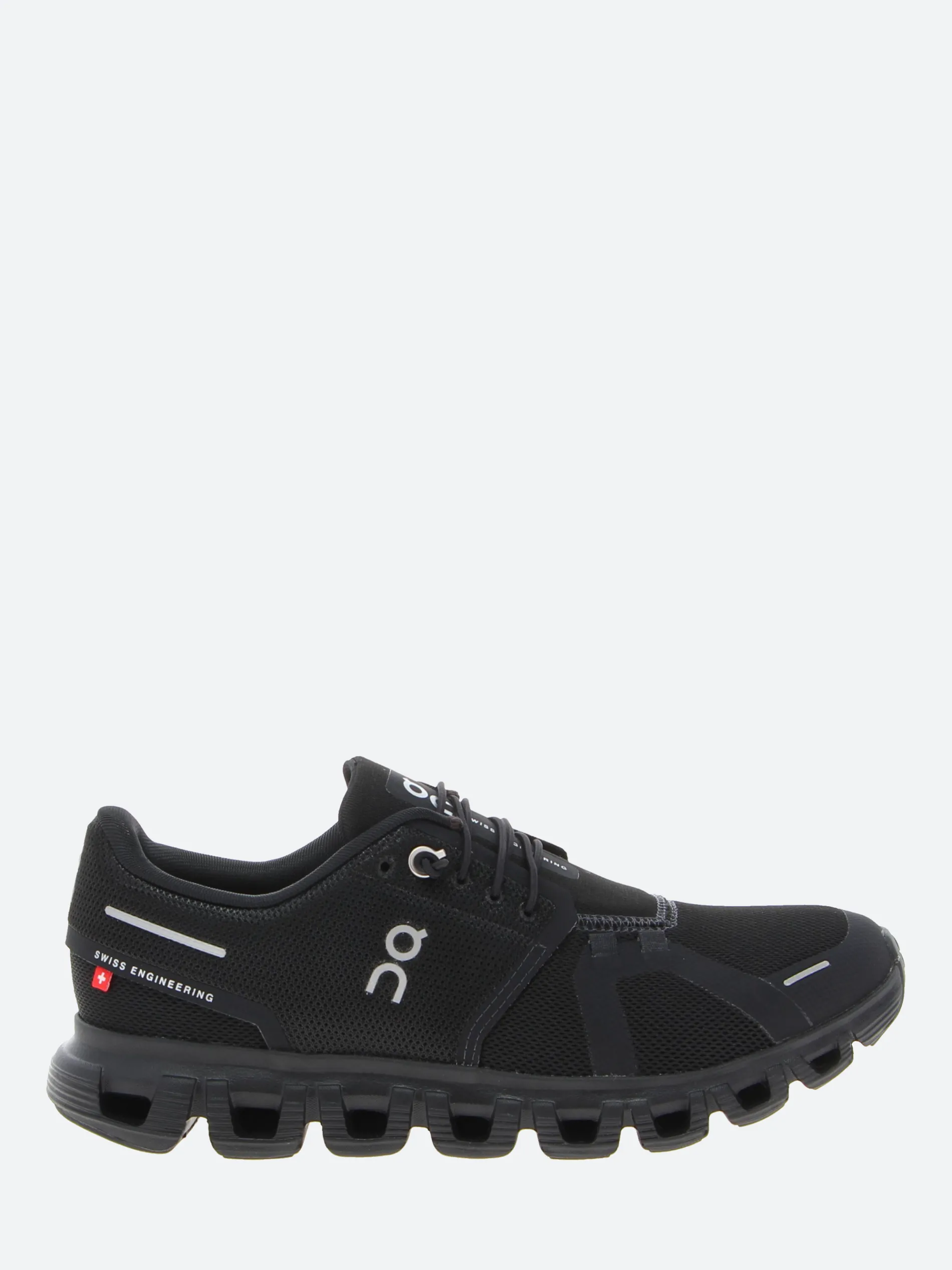 On - Women's Cloud 6 in Black and Black