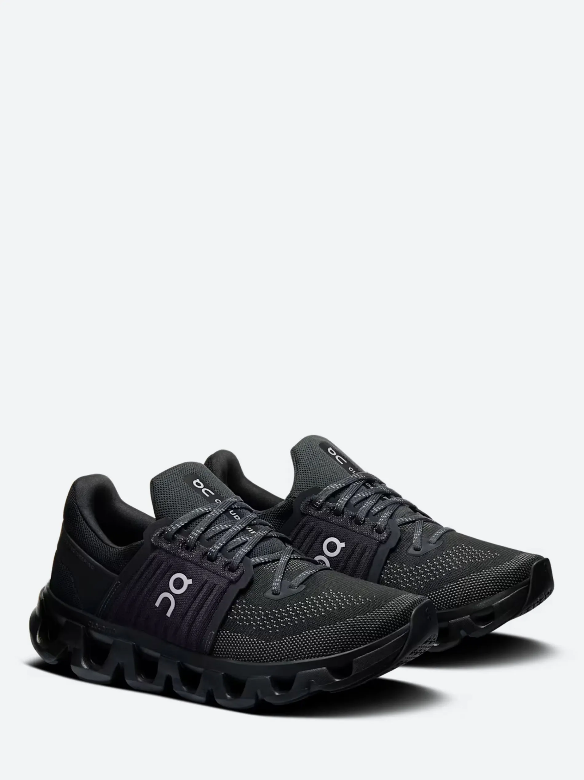 On - Women's Cloudswift 4 AD in Black/Rock