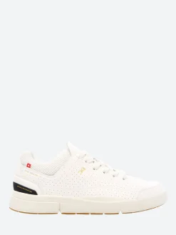 On Running - Women's The Roger Centre Court in White and Black