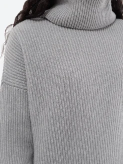 Oversized Ribbed Turtleneck