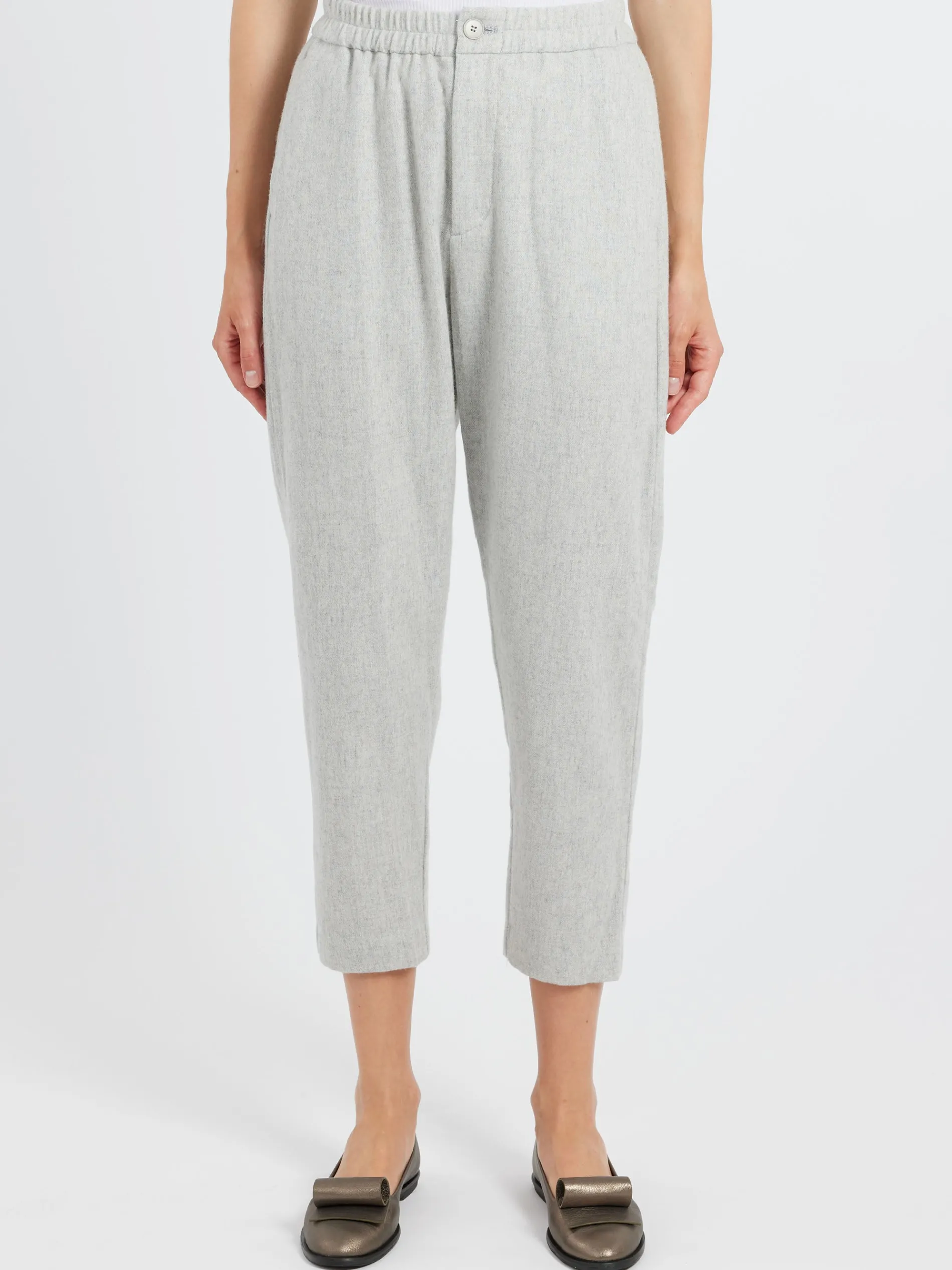 Pas de Calais - Flannel Taper Pants in Grey