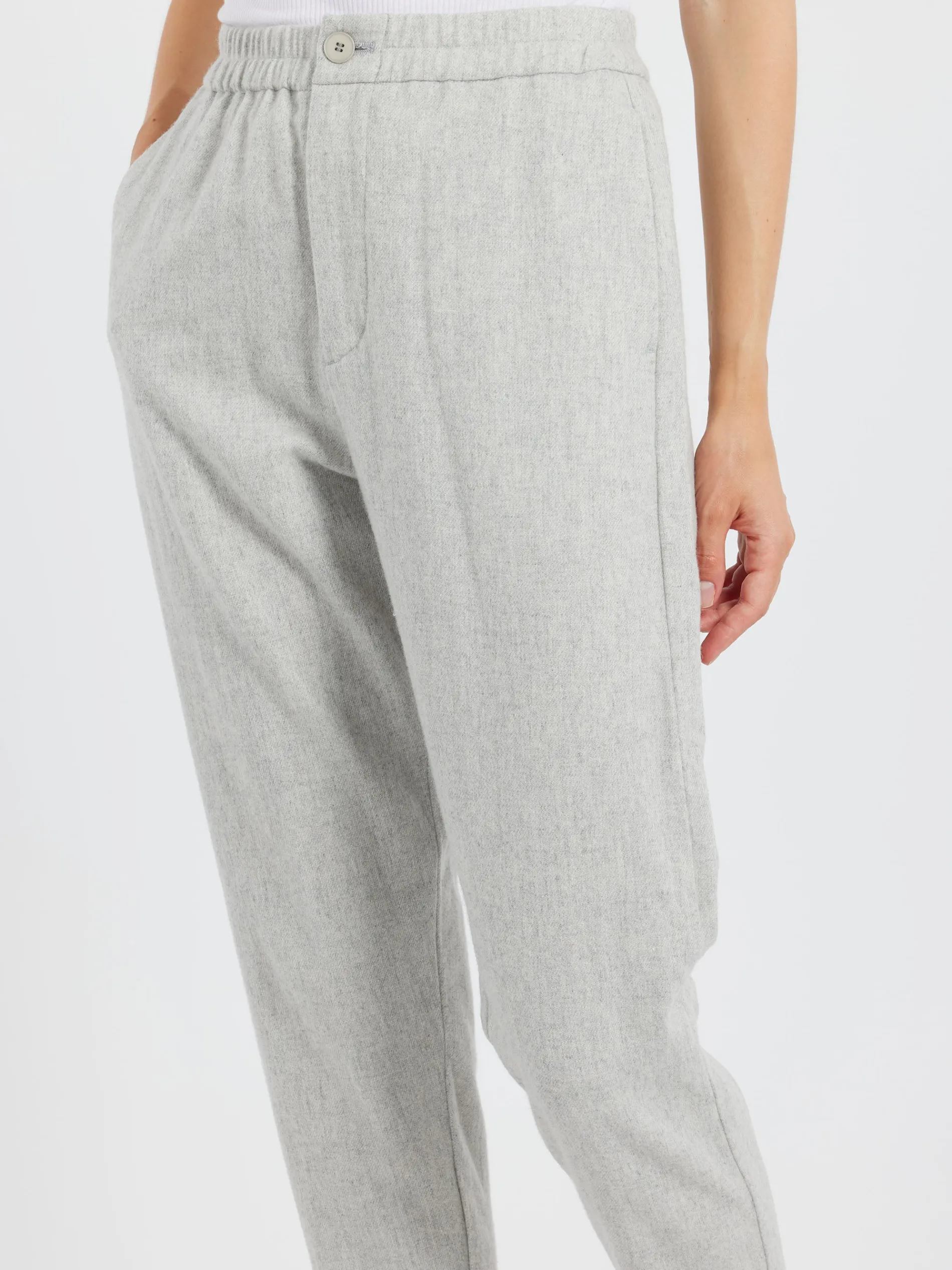 Pas de Calais - Flannel Taper Pants in Grey