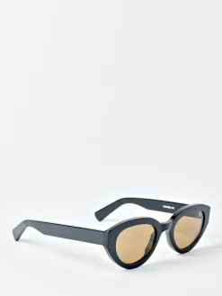 Pomandère - Honey Sunglasses in Black