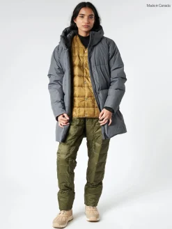 Quartz Co. - June Hooded Down Puffer Jacket in Cedar