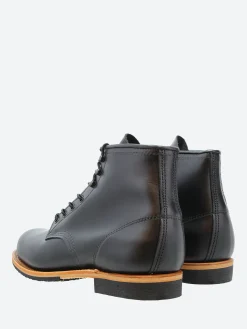 Red Wing - Beckman in Black Excalibur