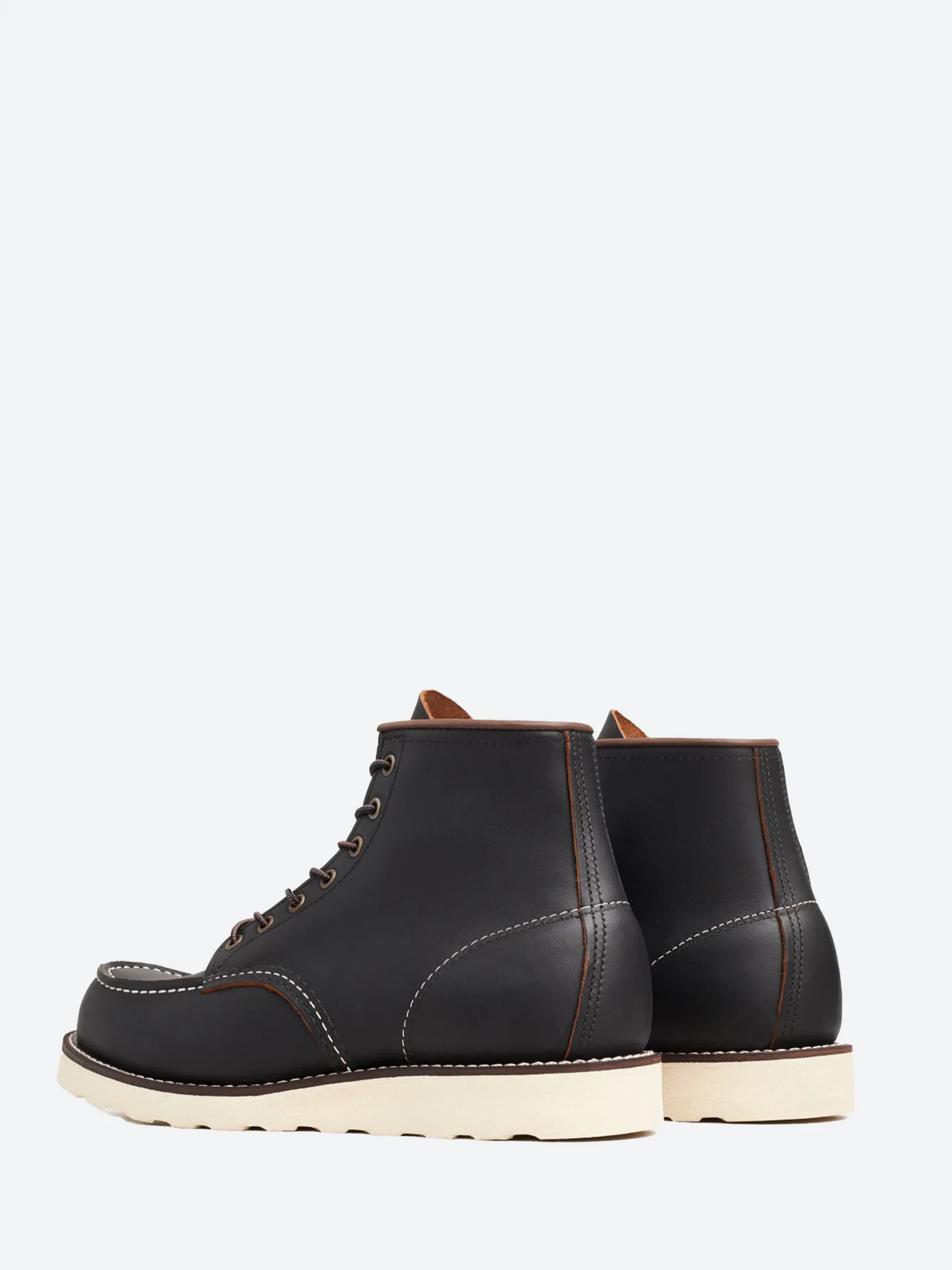 Red Wing - Men's 6" Classic Moc in Black Prairie