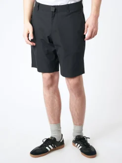 Reigning Champ - Coach's Short in Black