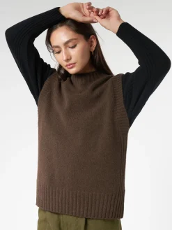 Sarahwear - Knit Vest in Dark Brown