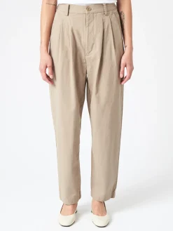 Sarahwear - Weather Cloth Tapered Tuck Pants in Beige