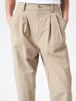 Sarahwear - Weather Cloth Tapered Tuck Pants in Beige