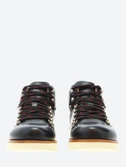 Sesa - Milwaukee S in Licorice Nappa