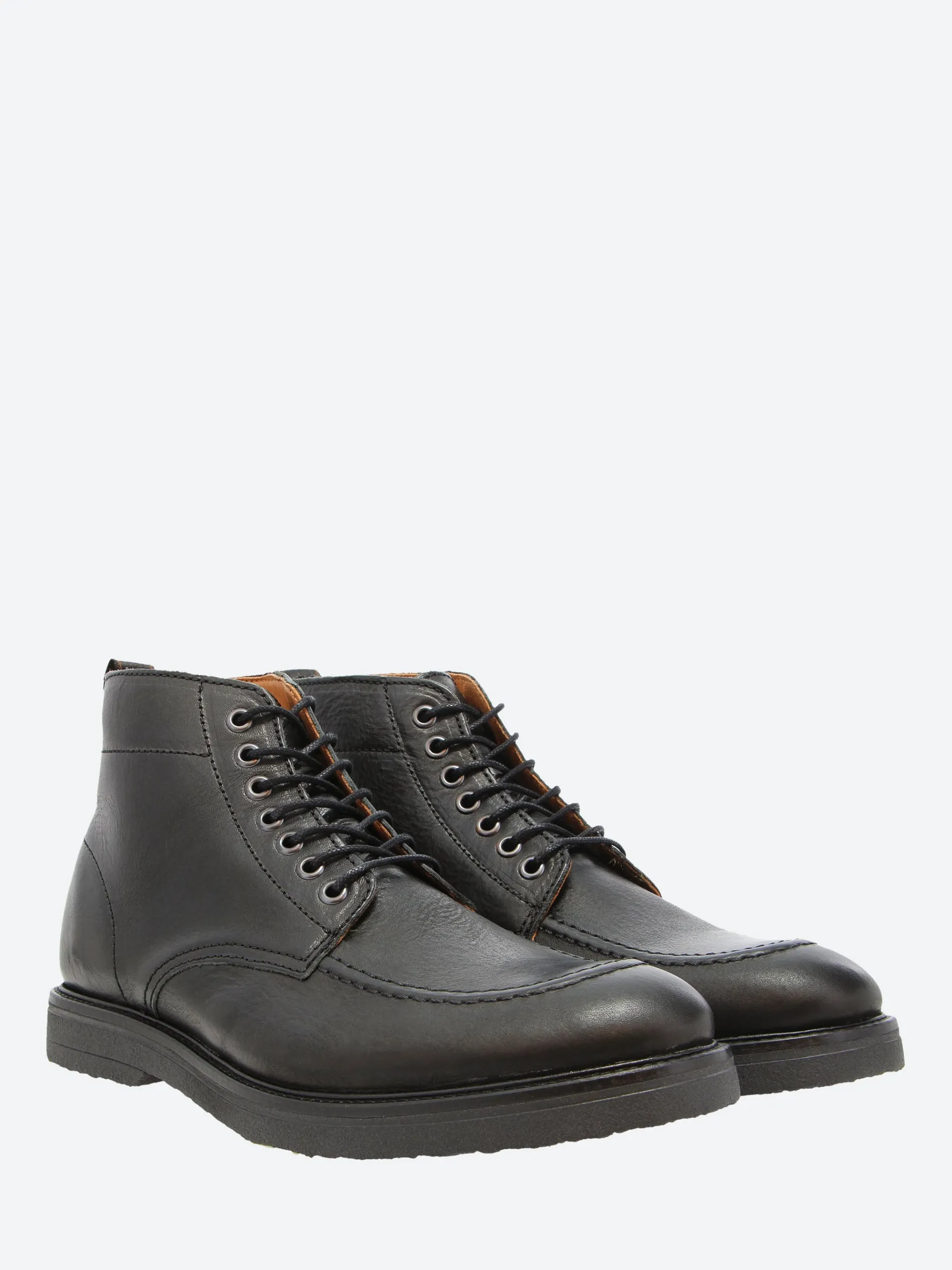 Shoe the Bear - Kip Apron Boot in Black Water Repellant Leather
