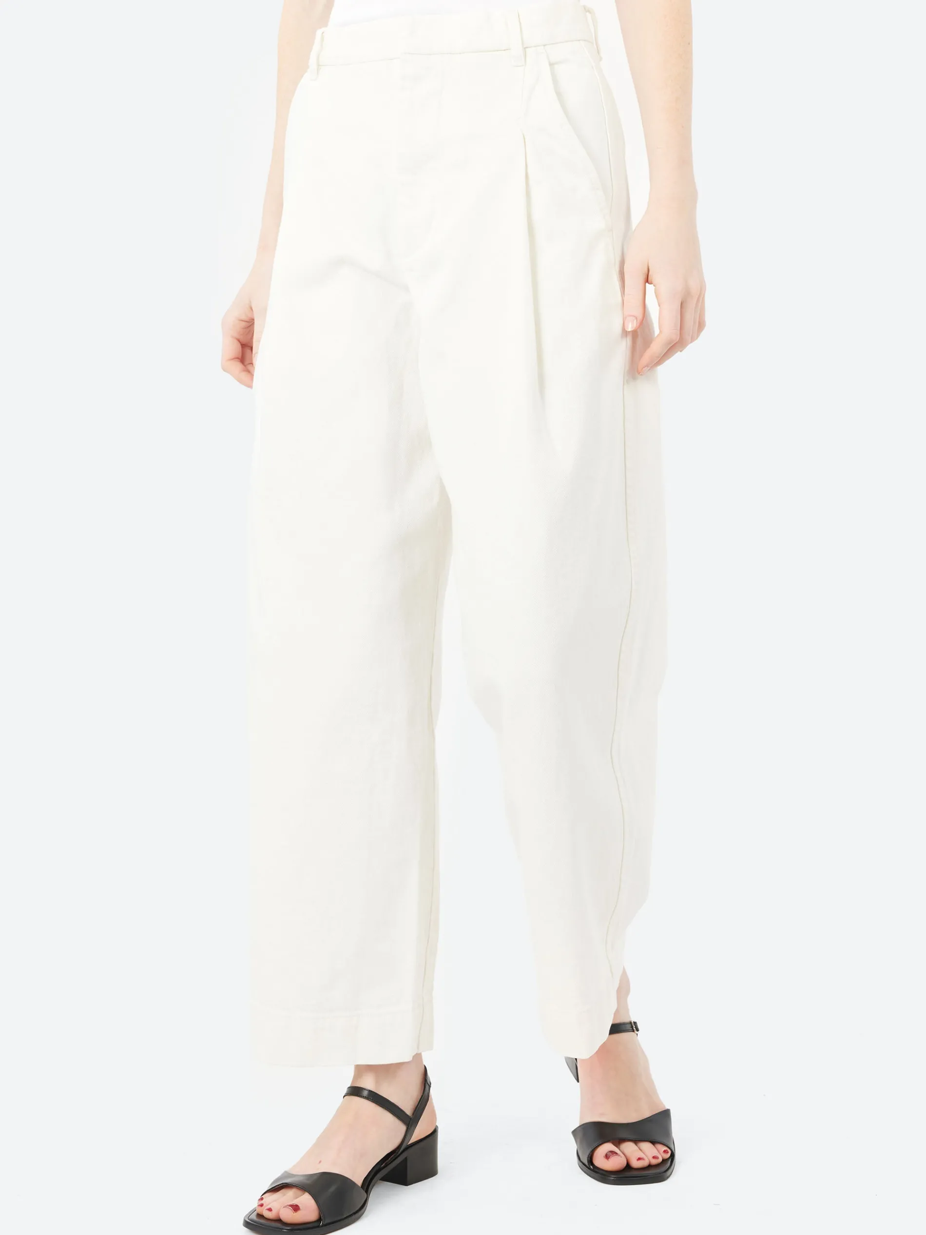 Soeur - Devy Jean in Blanc
