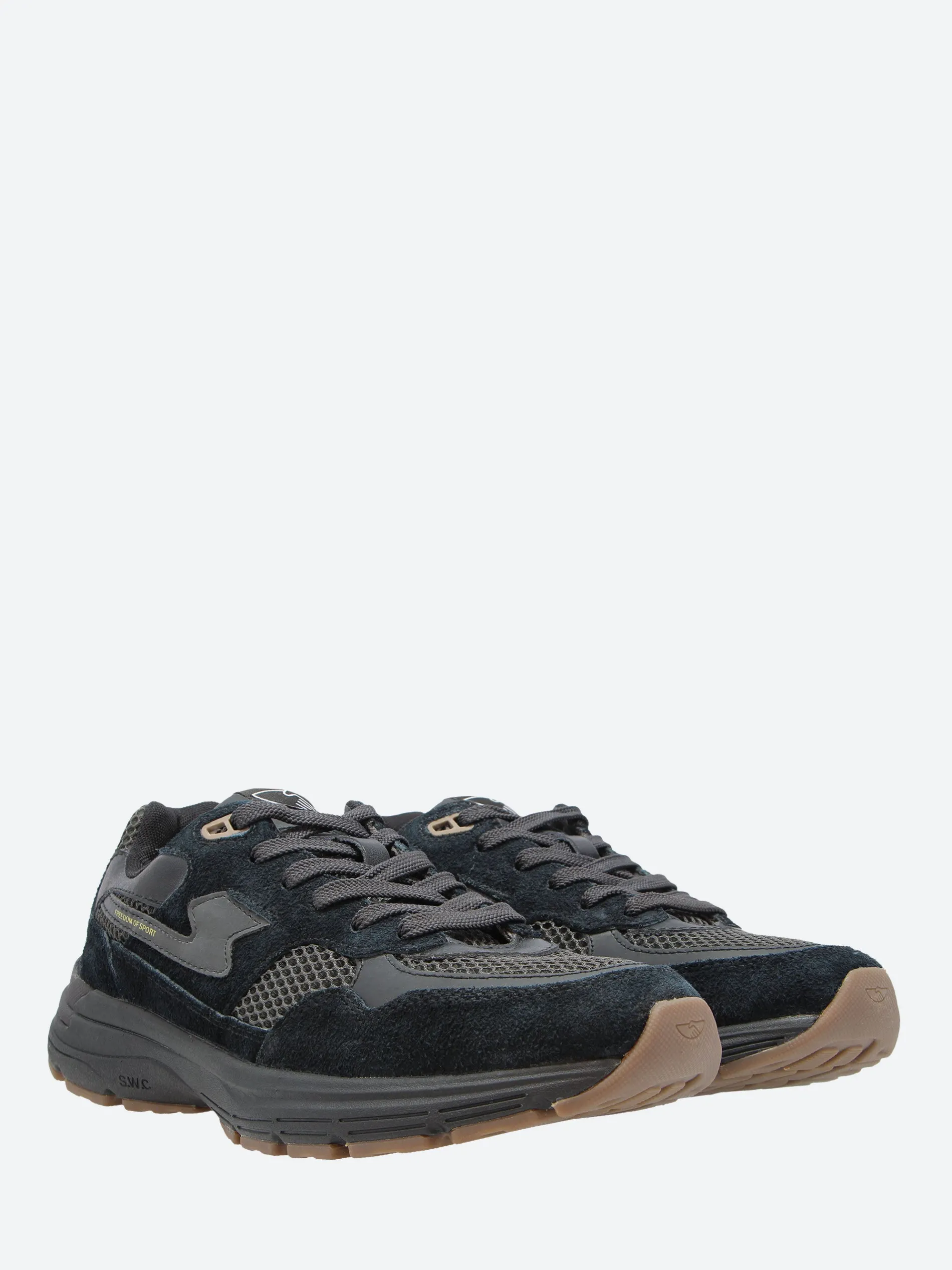 Stepney Workers Club - Amiel S-Strike in Tech Black