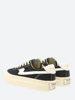 Stepney Workers Club - Dellow S-Strike in Black and White