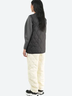 Taion - Military Crewneck Down Vest in Black