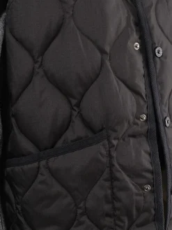 Taion - Military Crewneck Down Vest in Black