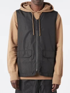 Taion - Military Reversible V-Neck Vest in Black