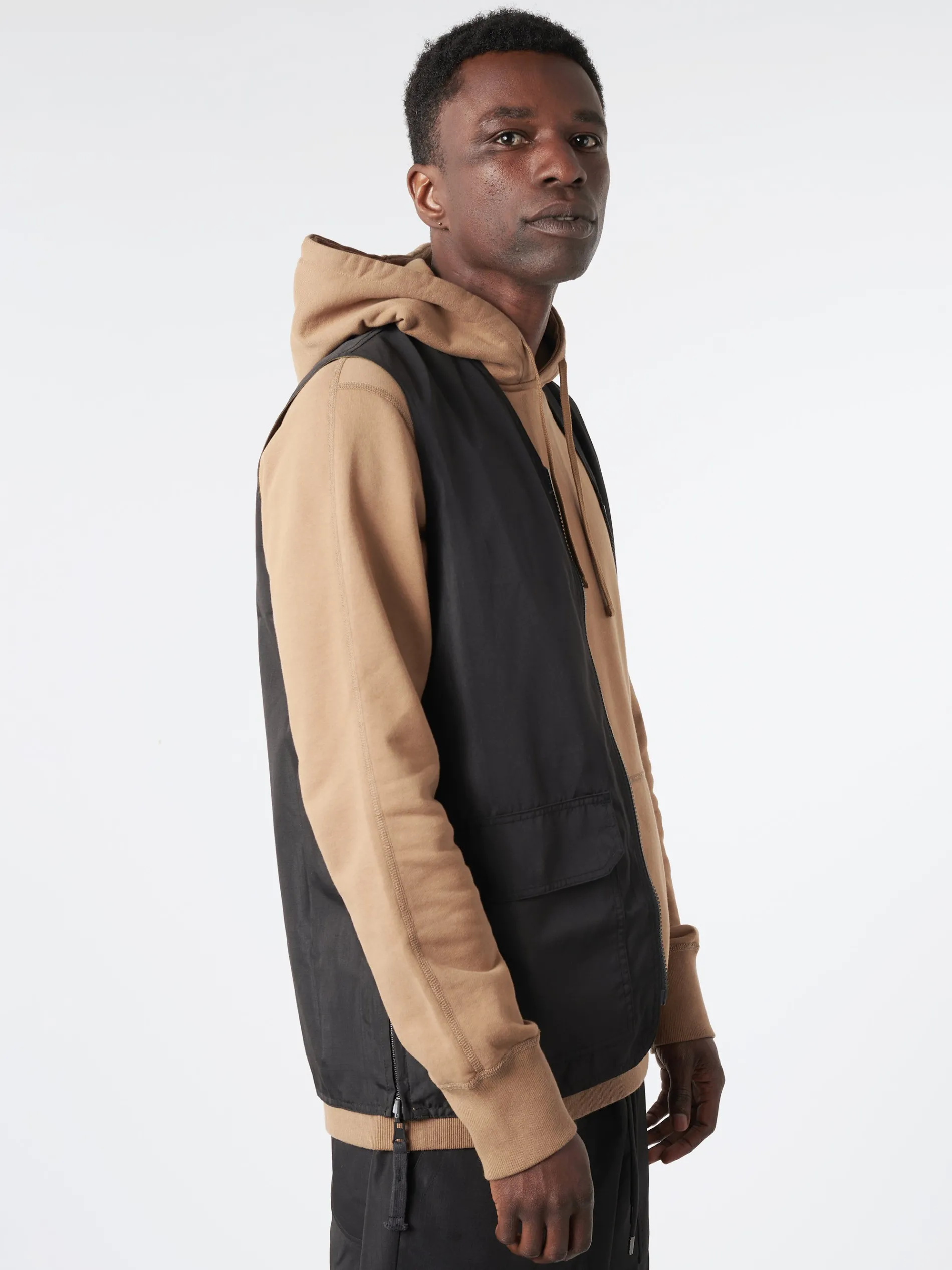 Taion - Military Reversible V-Neck Vest in Black