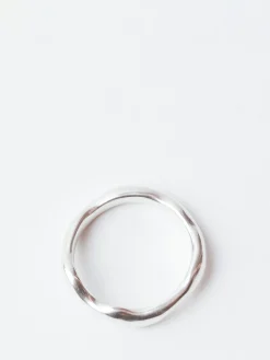 TEN. Jewelry - Ripple Ring in Silver