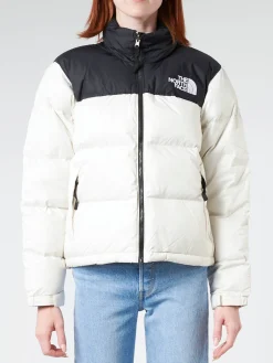 The North Face - W 1996 Retro Nuptse Jacket in Gardenia White