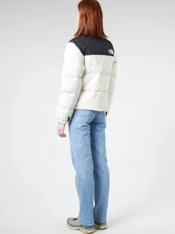The North Face - W 1996 Retro Nuptse Jacket in Gardenia White