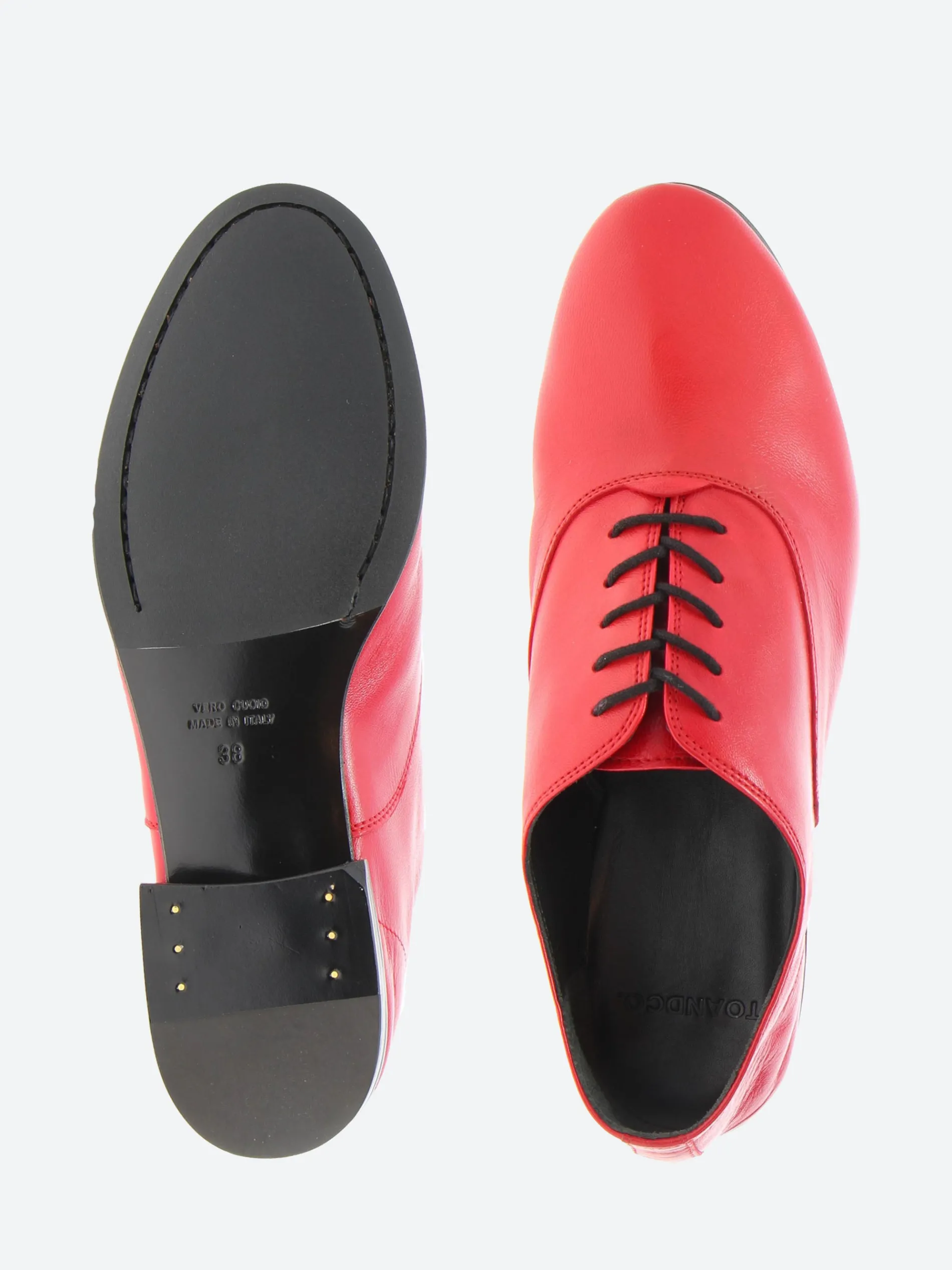 TO&CO. - Stja in Red