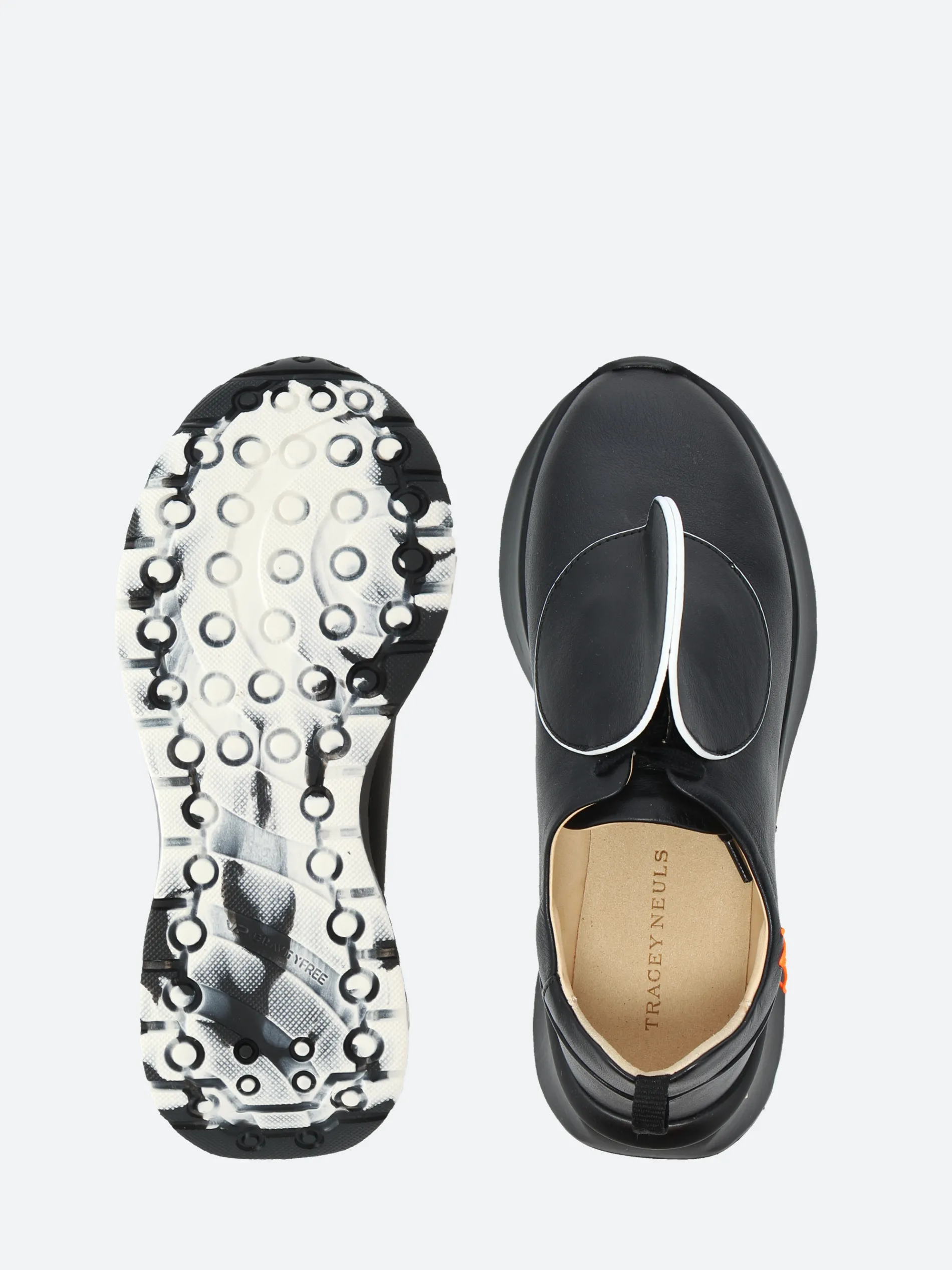 Tracey Neuls - Dot in Black