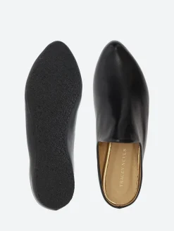 Tracey Neuls - Mule in Smoke