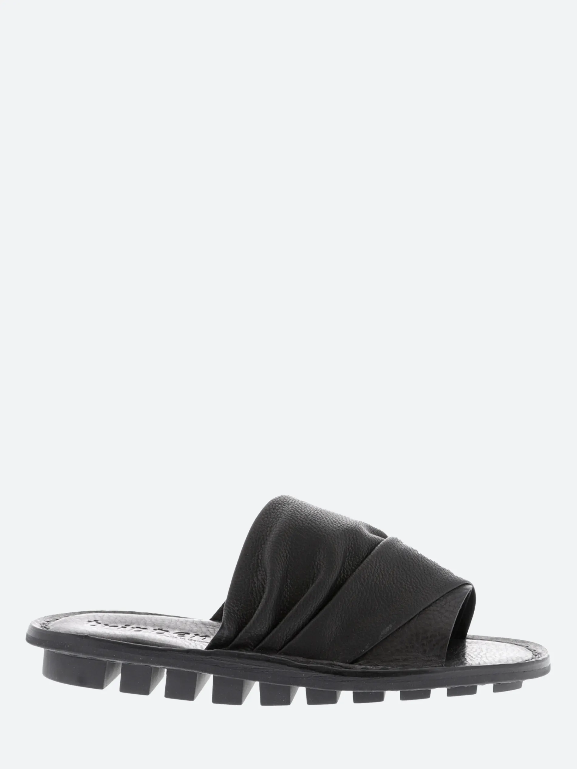 Trippen - Closed Drift in Black VST