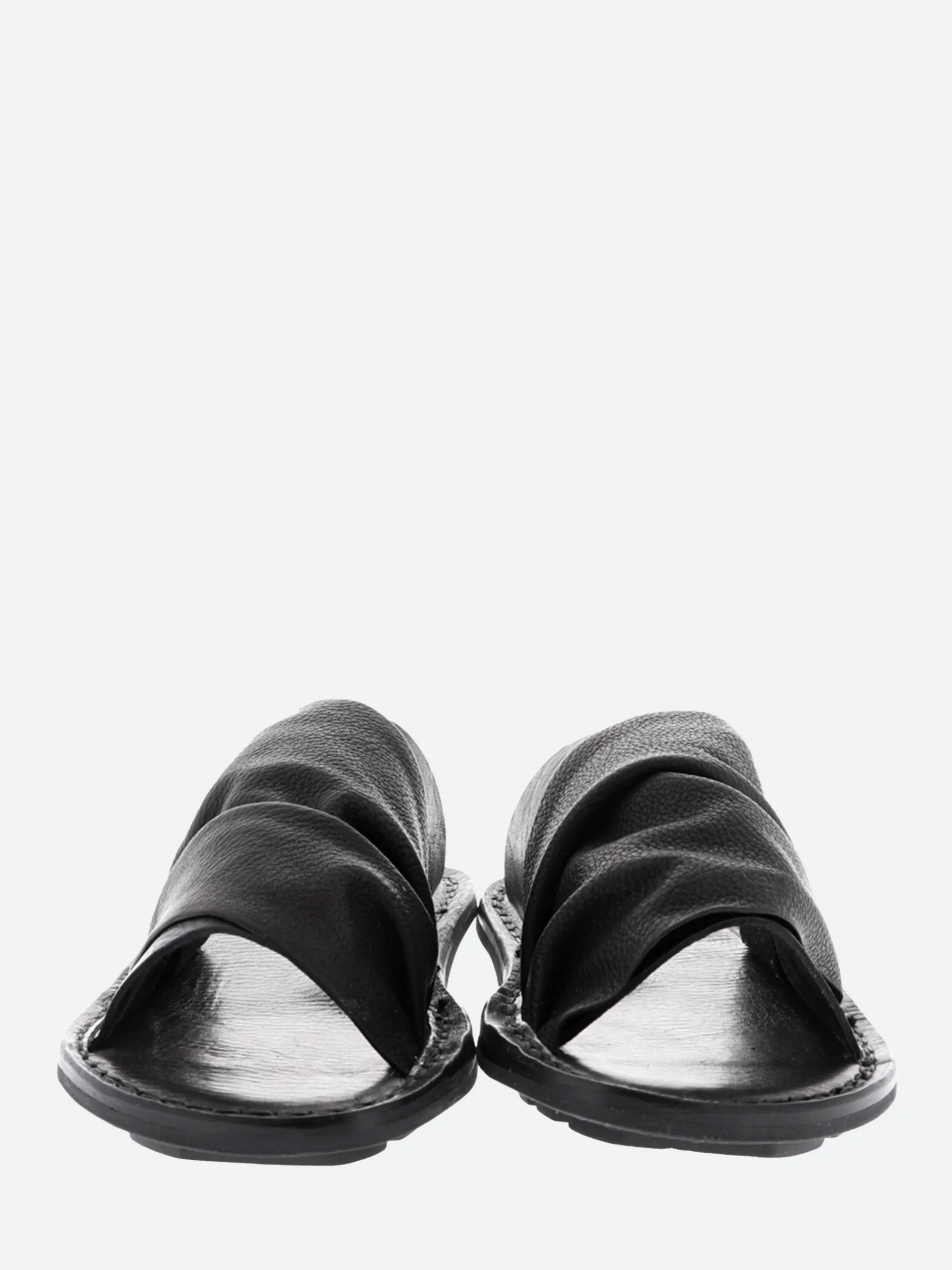 Trippen - Closed Drift in Black VST