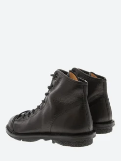 Trippen - Closed Eiger in Black