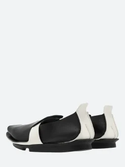 Trippen - Penna Key in Black Waw White Waw