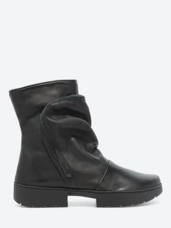 Trippen - Sport Clutch in Black Sat