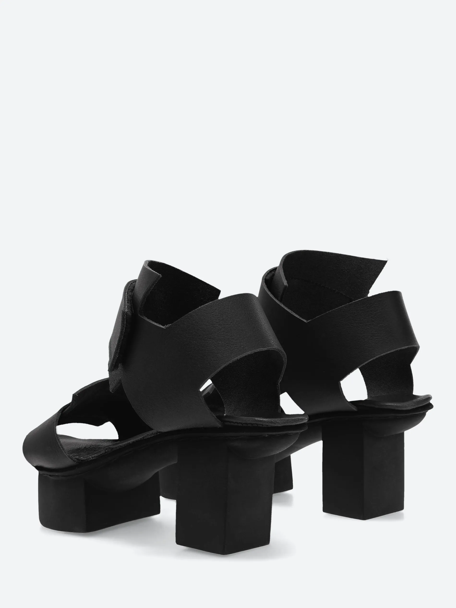 Trippen Happy Louise in Black