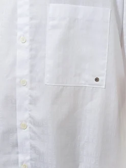 Études - Illusion in White