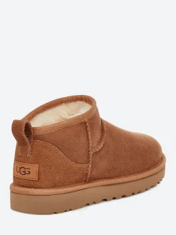 UGG - Classic Ultra Mini in Chestnut
