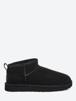 UGG - Classic Ultra Mini in Black