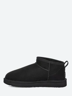 UGG - Classic Ultra Mini in Black