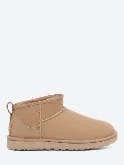 UGG - Classic Ultra Mini in Sand