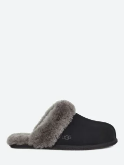 Ugg - Scuffette II Slippers in Black