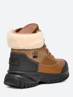 UGG - Yose Fluff V2 Boot in Chestnut