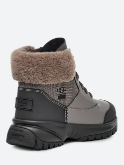 Ugg - Yose Fluff V2 in Slate