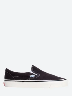 Vans - Anaheim Factory Classic Slip-On 98 DX in Black and White