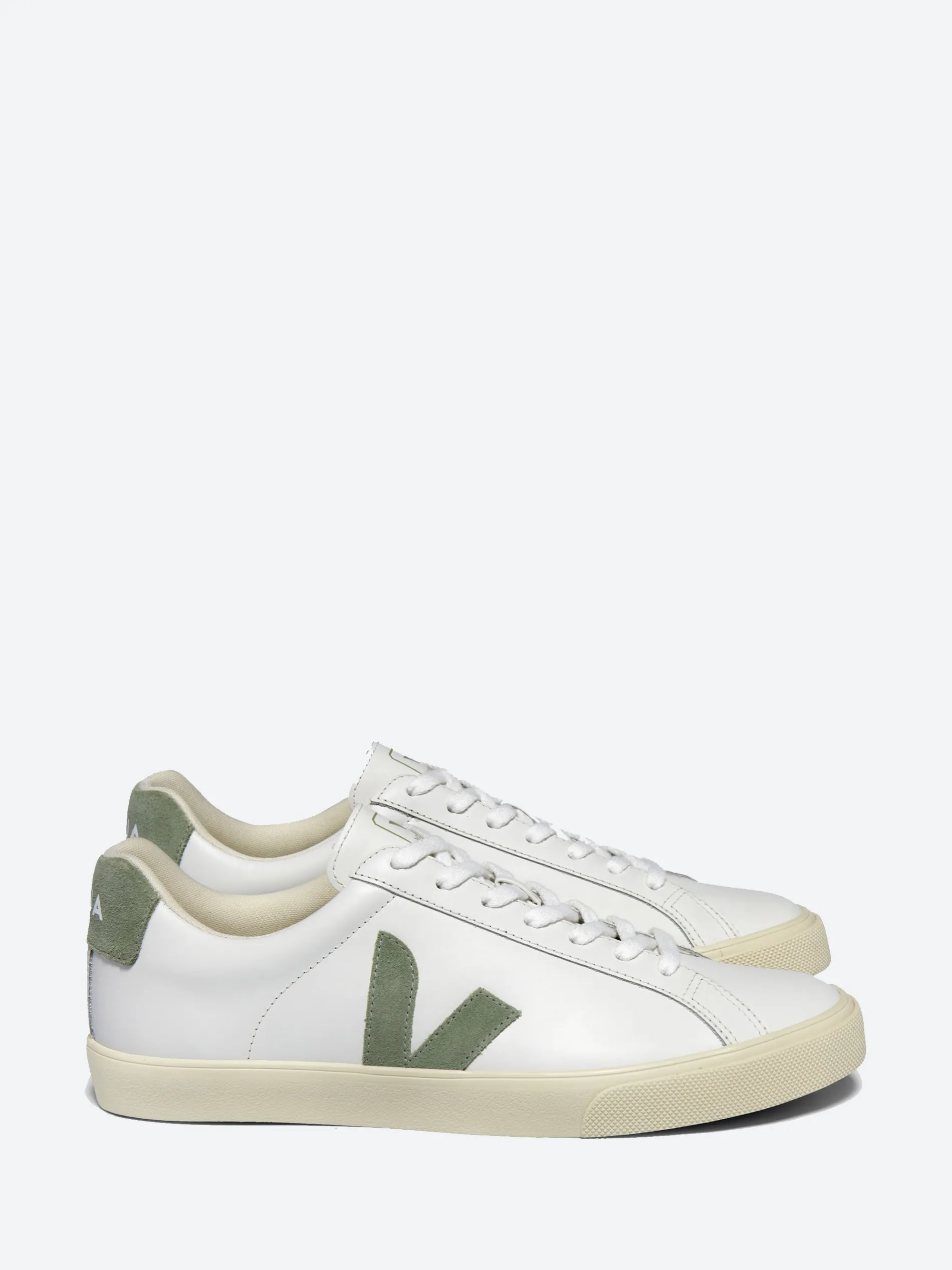 Veja - Esplar in White and Clay