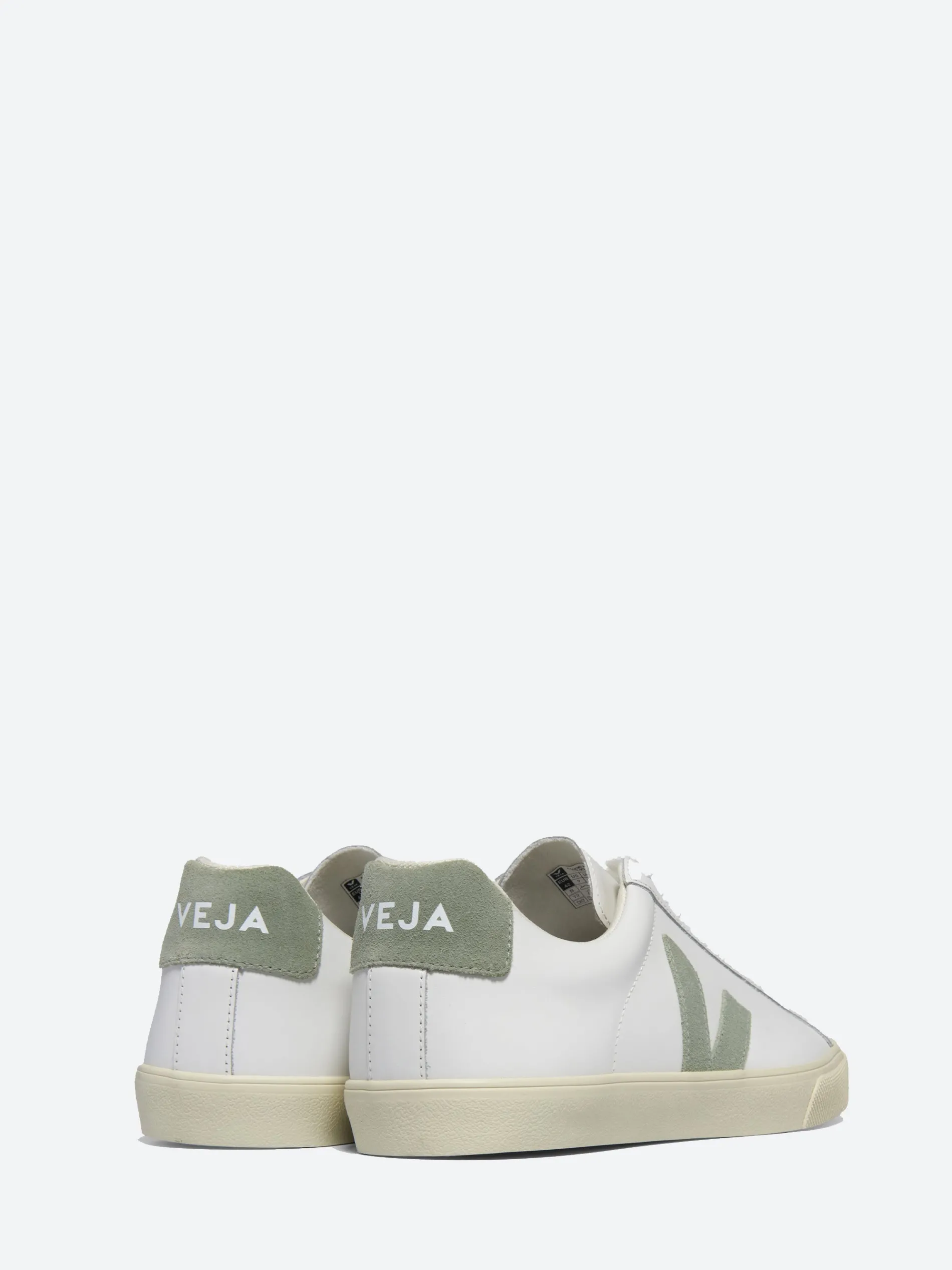 Veja - Esplar in White and Clay