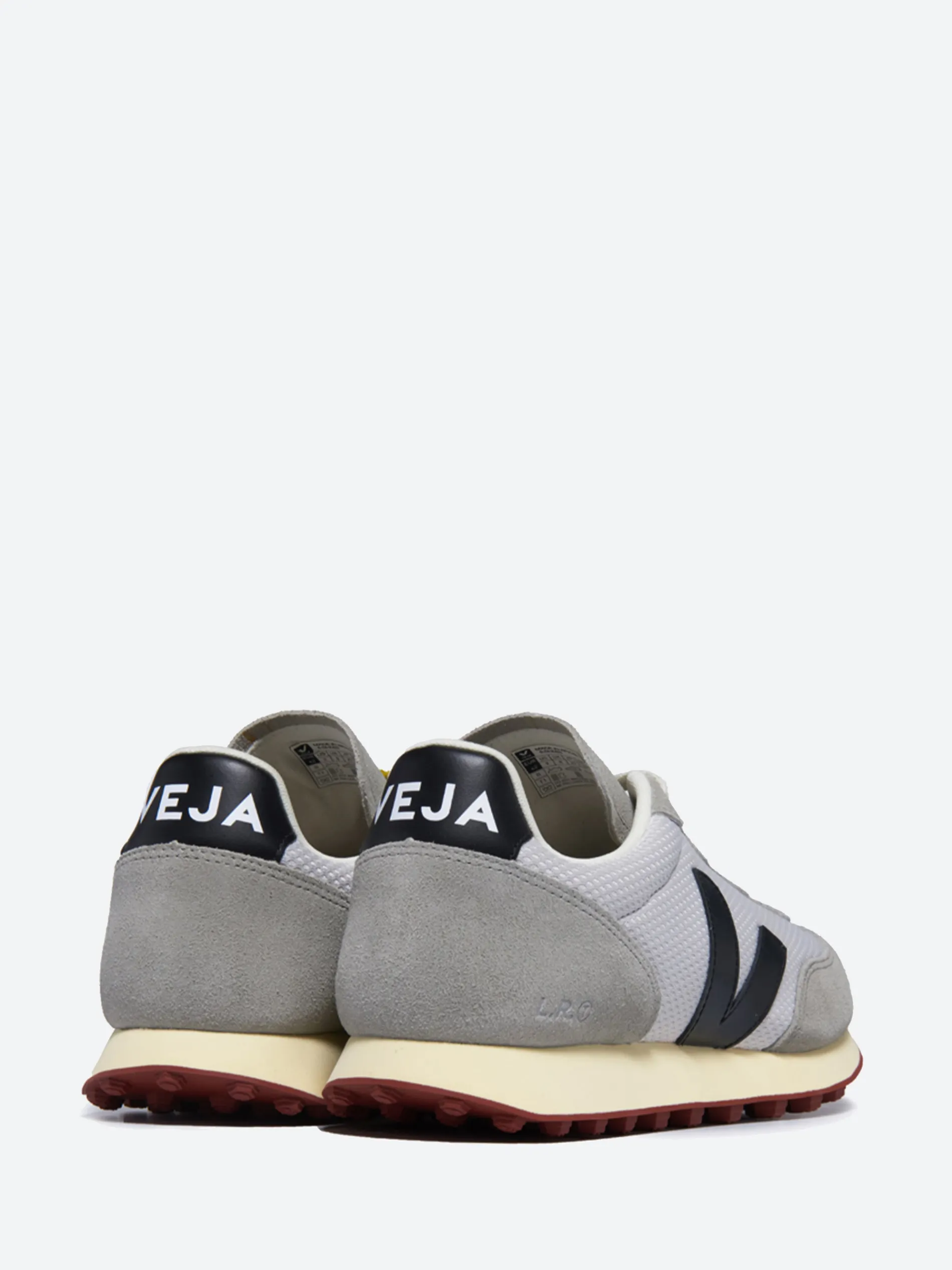 Veja - Rio Branco Alveomesh in Light Grey and Black